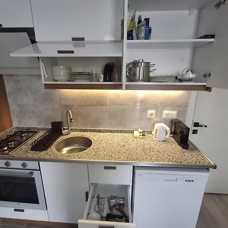 In Center Apartment *